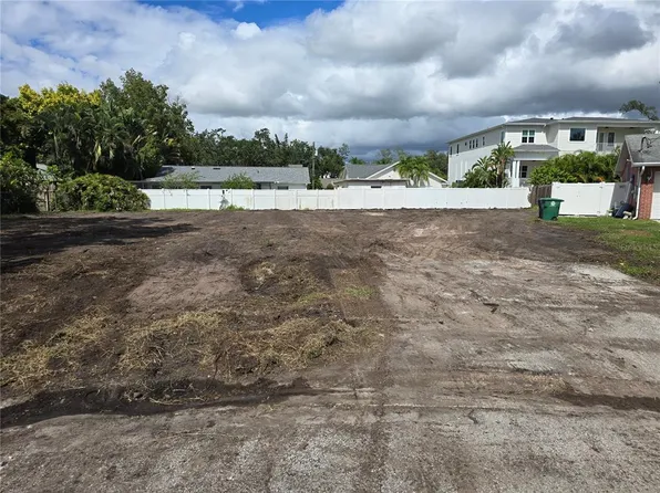 4703 W San Carlos St, Tampa, FL 33629