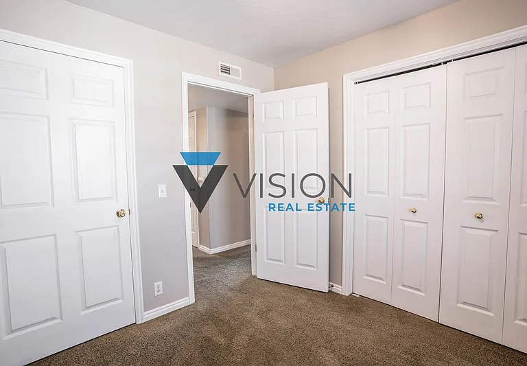 909 N 500 W #12 — Photo 10