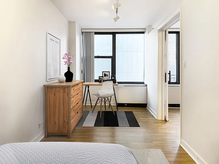 3440 N Lake Shore Dr #19E — Photo 4
