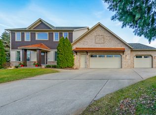 7957 Finnagen Dr, Mattawan, MI 49071