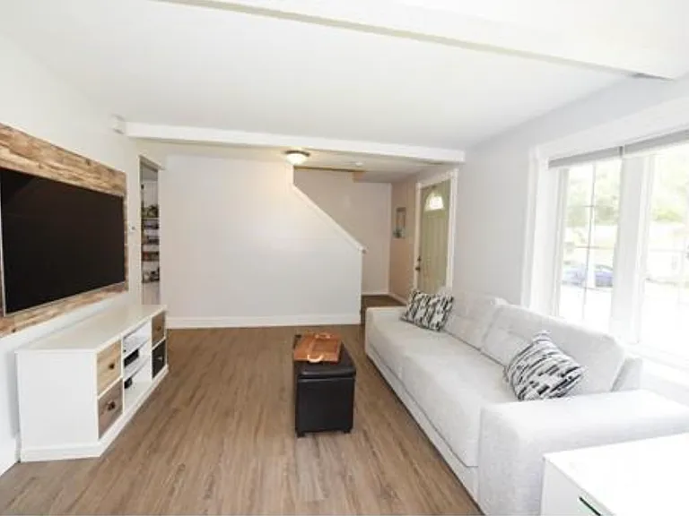 27 Donnellan Cir — Photo 25