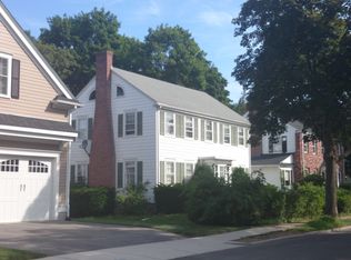 63 Oriole St, West Roxbury, MA 02132