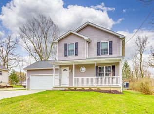 2012 Berger Ave, Stow, OH 44224