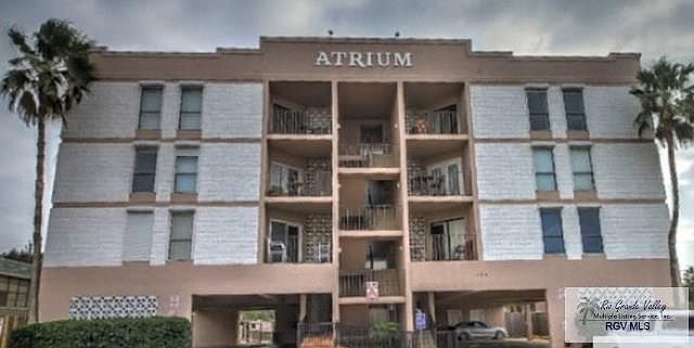 1st image of 109 W Tarpon St #106