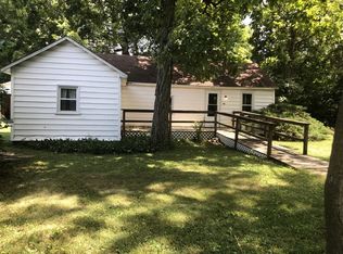 507 N 2nd St, Villa Grove, IL 61956