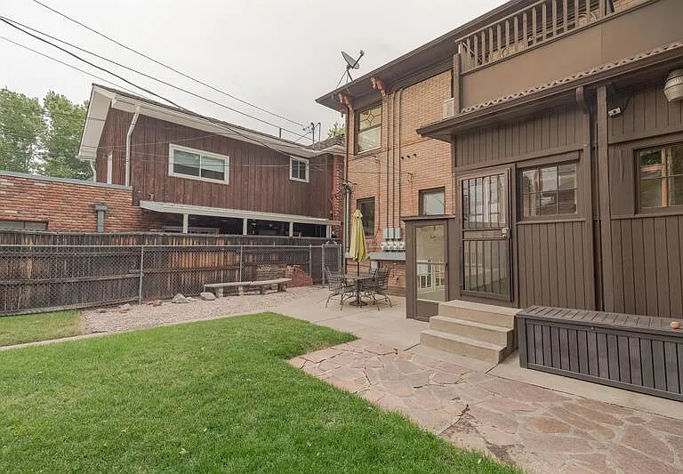 1207 N Clayton St #5 — Photo 2