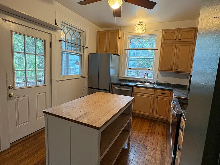62 Courtland Ave #1 — Photo 6