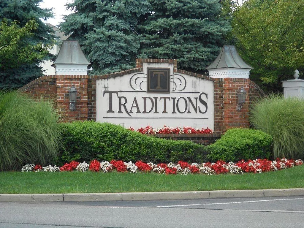 2 bed, 1200 sqft, $2,550 — Photo 1