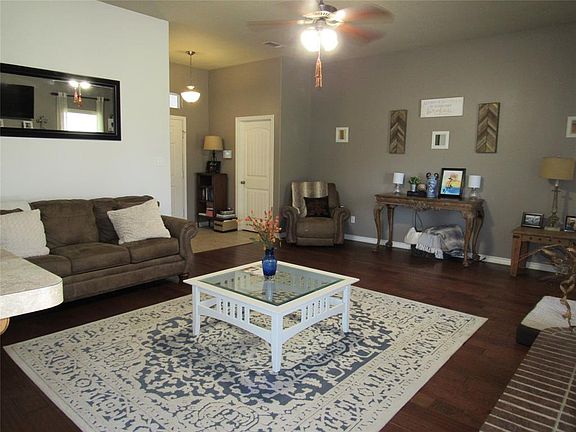 4th image of 11210 Triple Crown Dr