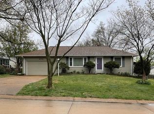 606 Mistletoe Ln, Saint Louis, MO