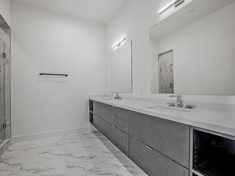 4322 Roseland Ave #9 — Photo 26