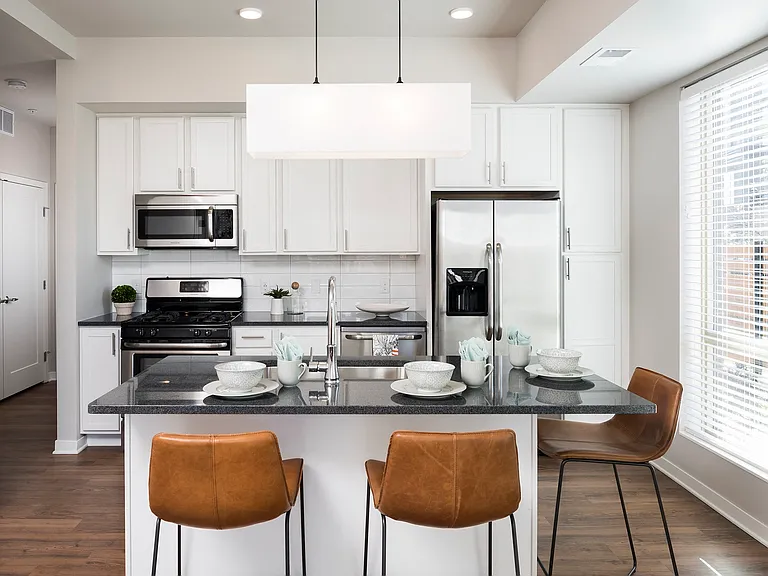 Indigo Apartments — Photo 1