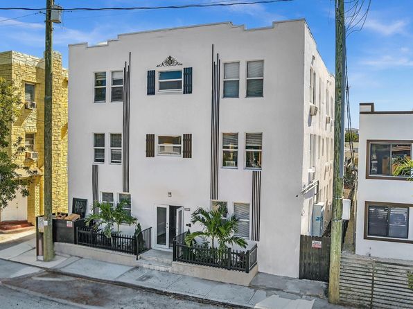 1142 SW 4th St