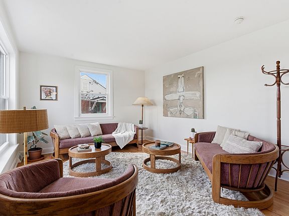5th image of 2228 Ravenwood Dr