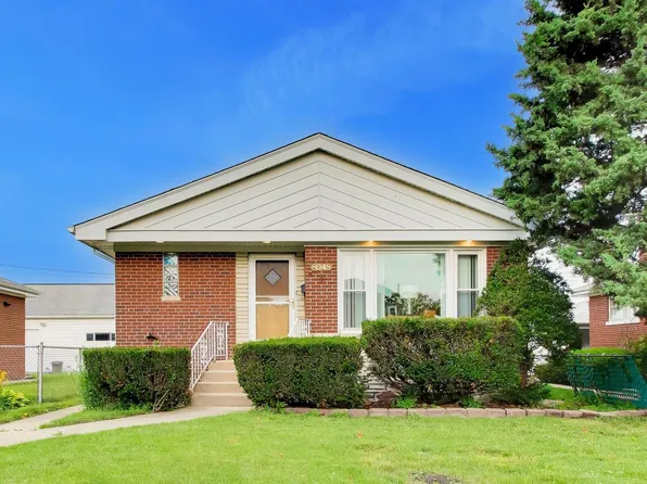 8048 N Oketo Ave, Niles, IL 60714