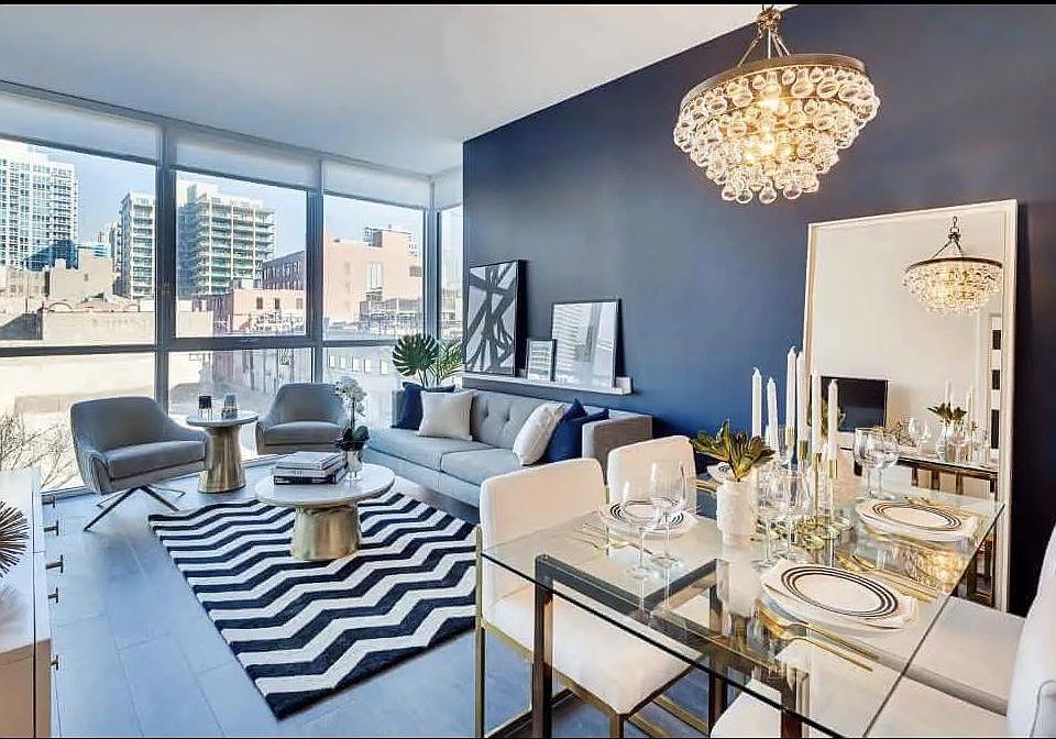 1st image of 445 W Huron St #1006
