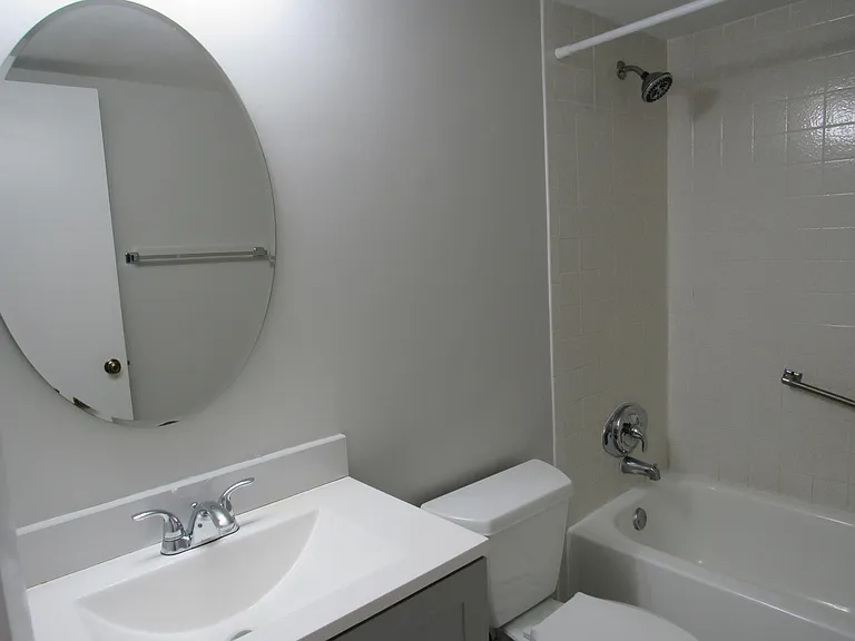 703 Sunny Pine Way #G2 — Photo 17