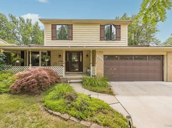 19452 Coventry Dr, Riverview, MI 48193