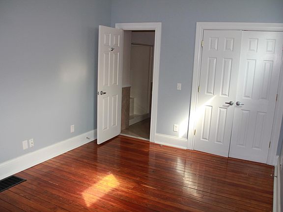 5th image of 1834 Stevens Ave #F