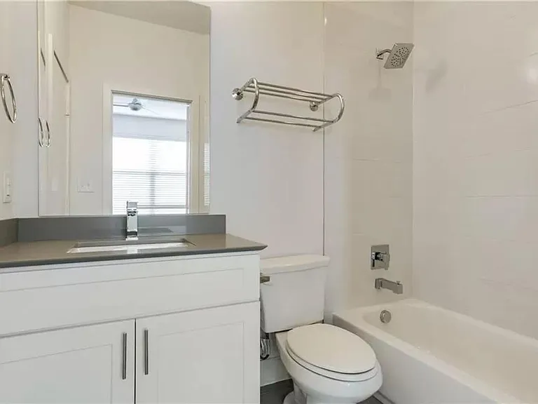 4303 Cole Ave — Photo 13