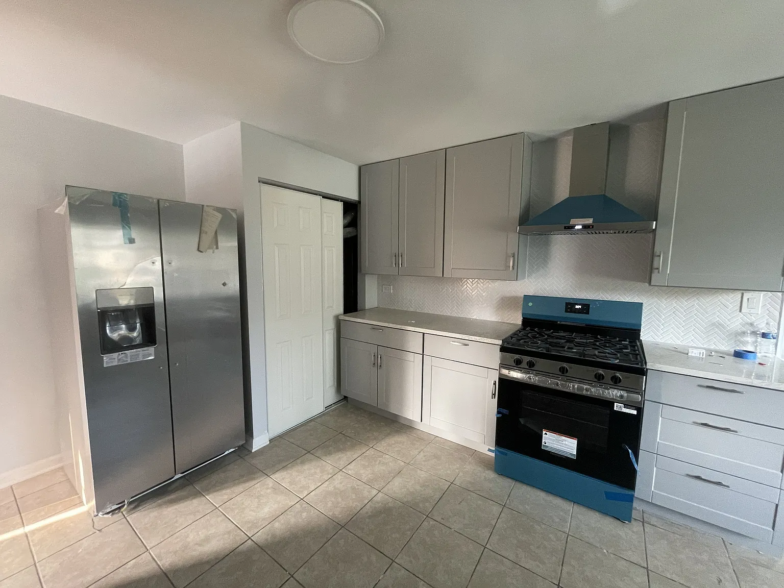 4546 Lilac Ave — Photo 3