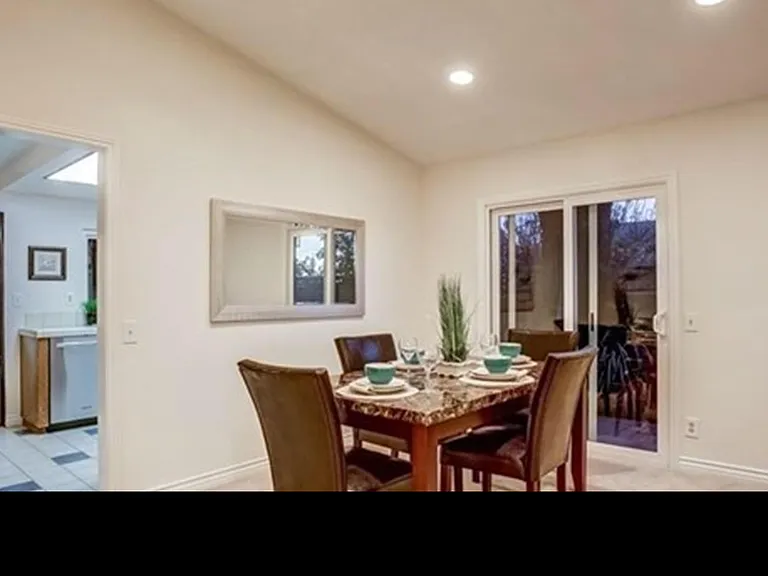 378 Bay Leaf Dr — Photo 6