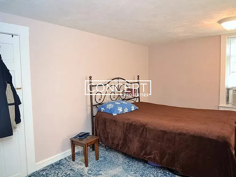 3 Roosevelt Ave #1 — Photo 12