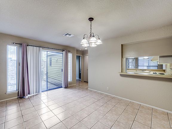 3rd image of 101 Claywell Dr