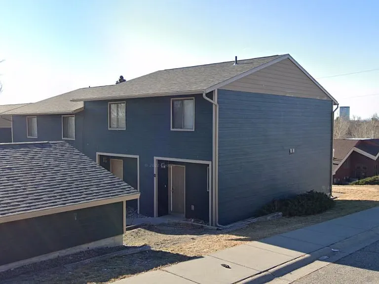 980 N 17th St #12 — Photo 1