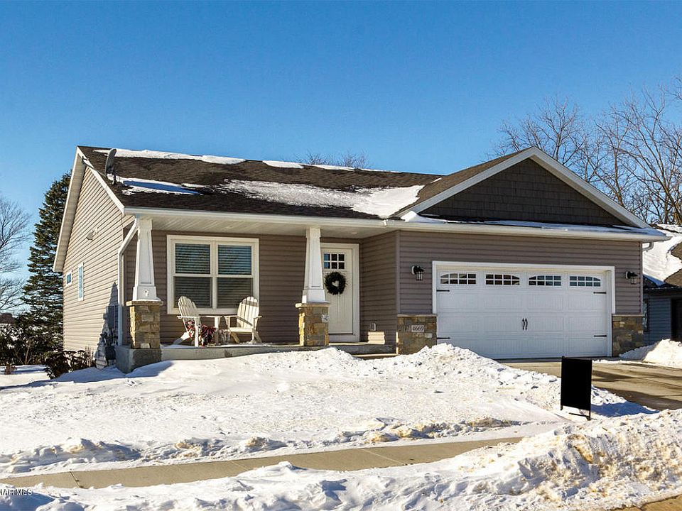 1st image of 4669 Alan Ln NW
