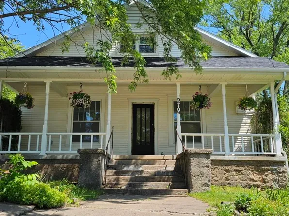 204 W 2nd Street, Miller, MO 65707