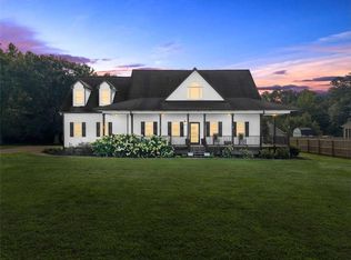 933 Boone Rd, Hoschton, GA 30548