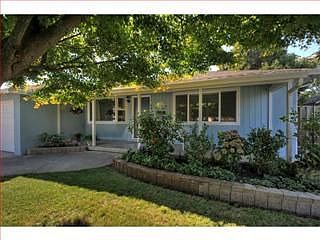 2nd image of 432 Cypress Ave