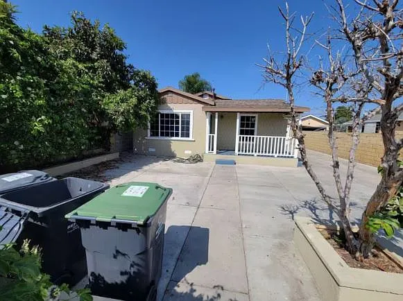1 bed, $2,550 — Photo 4