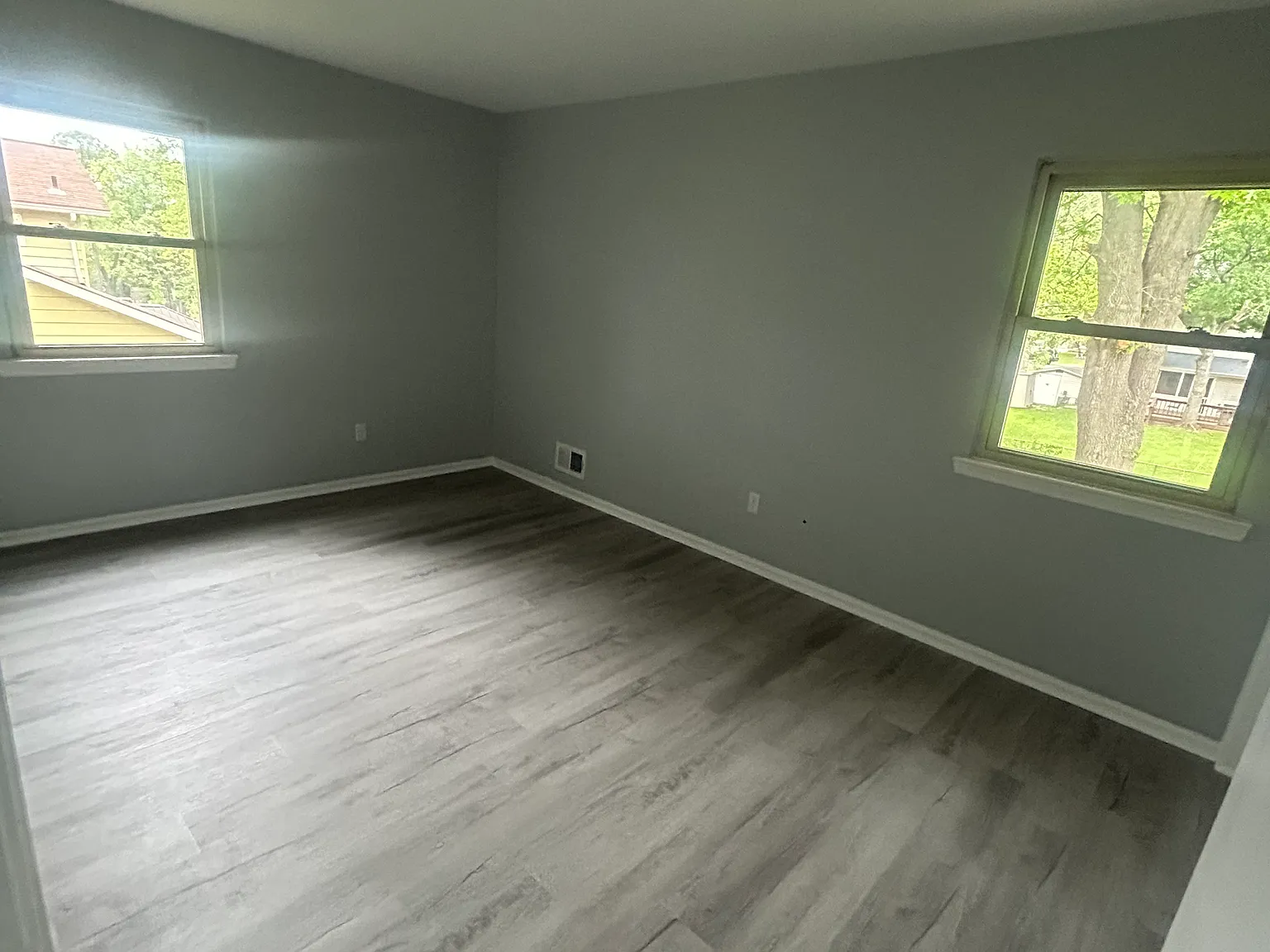 4 bed, $3,500 — Photo 3