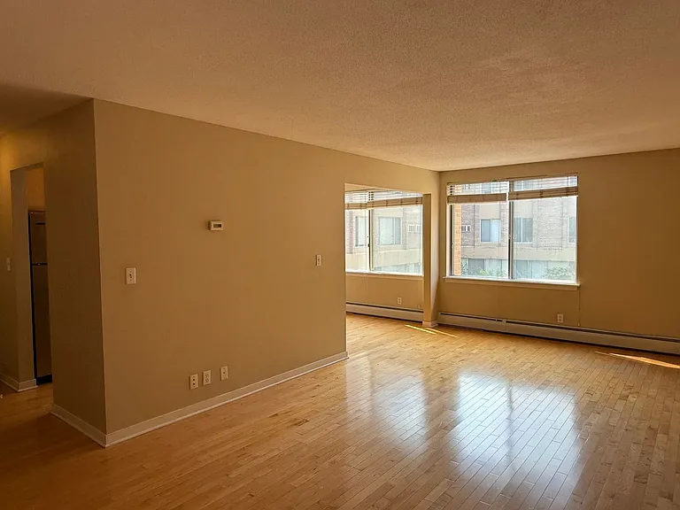 1770 Bryant Ave S #217 — Photo 3