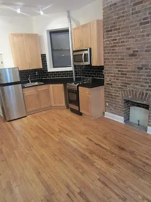 Rented by City Connections Realty | media 12