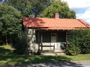 710 Dame St, Danville, VA 24541