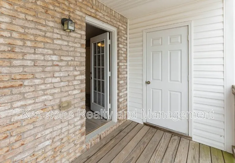 Royster Lane — Photo 126