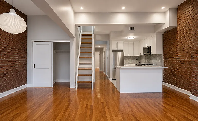 422 Clermont Ave #4 — Photo 18