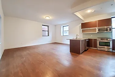 Rented by Warburg