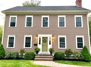 67 Forest St, Reading, MA 01867