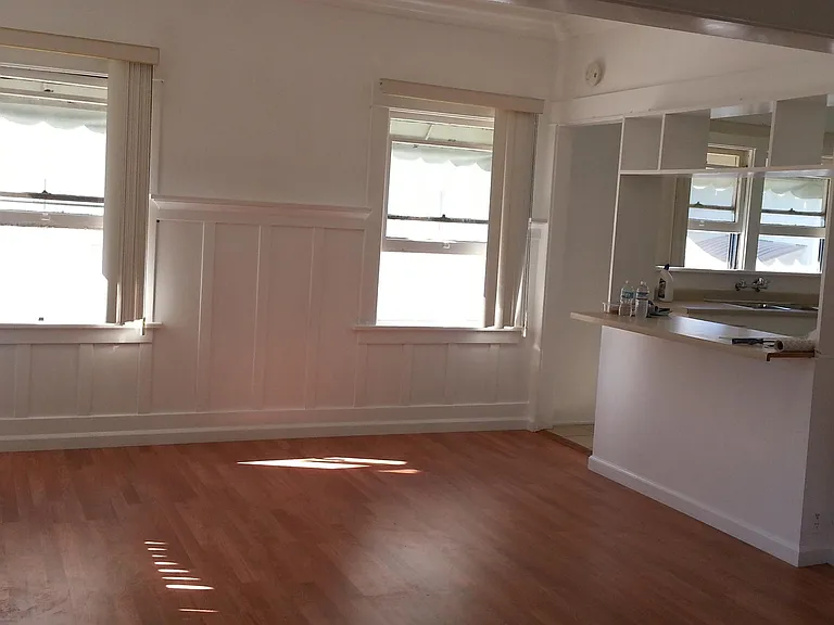 732 Shepard St — Photo 3