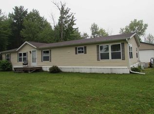 3204 Lake Helen Rd, Rosholt, WI 54473