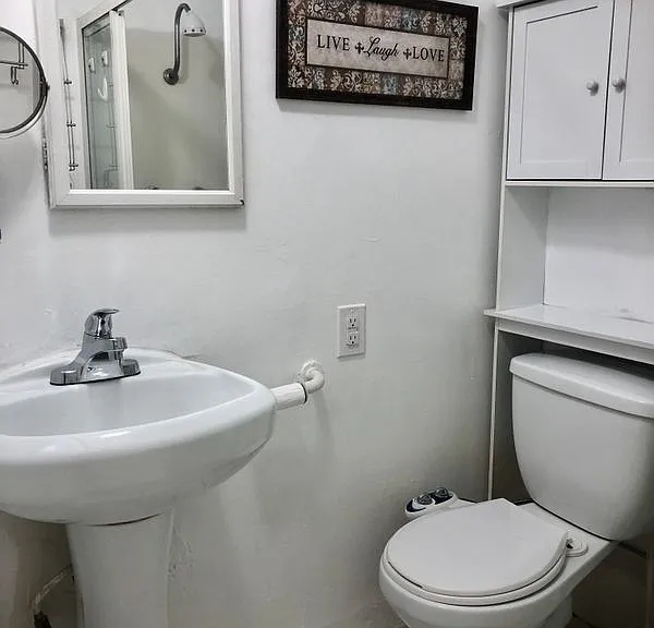 10420 S Buford Ave #1 — Photo 12