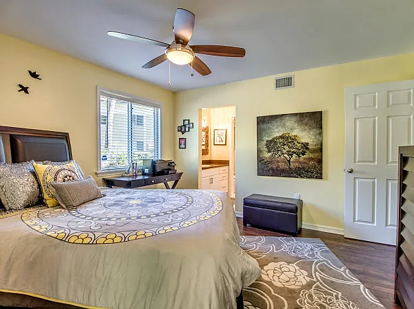 Master bedroom and bath with large walk in closet. - 3170 Seasons Way