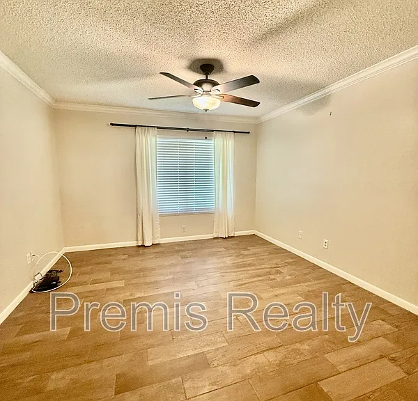 1271 Powderpuff Dr — Photo 16