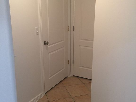 5th image of 1465 S Red Maple Ct