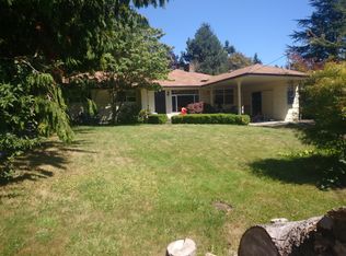 12026 10th Ave NW, Seattle, WA 98177