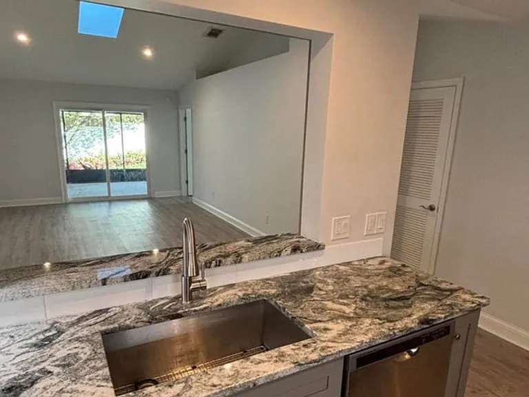 149 Las Palmas Ln — Photo 2